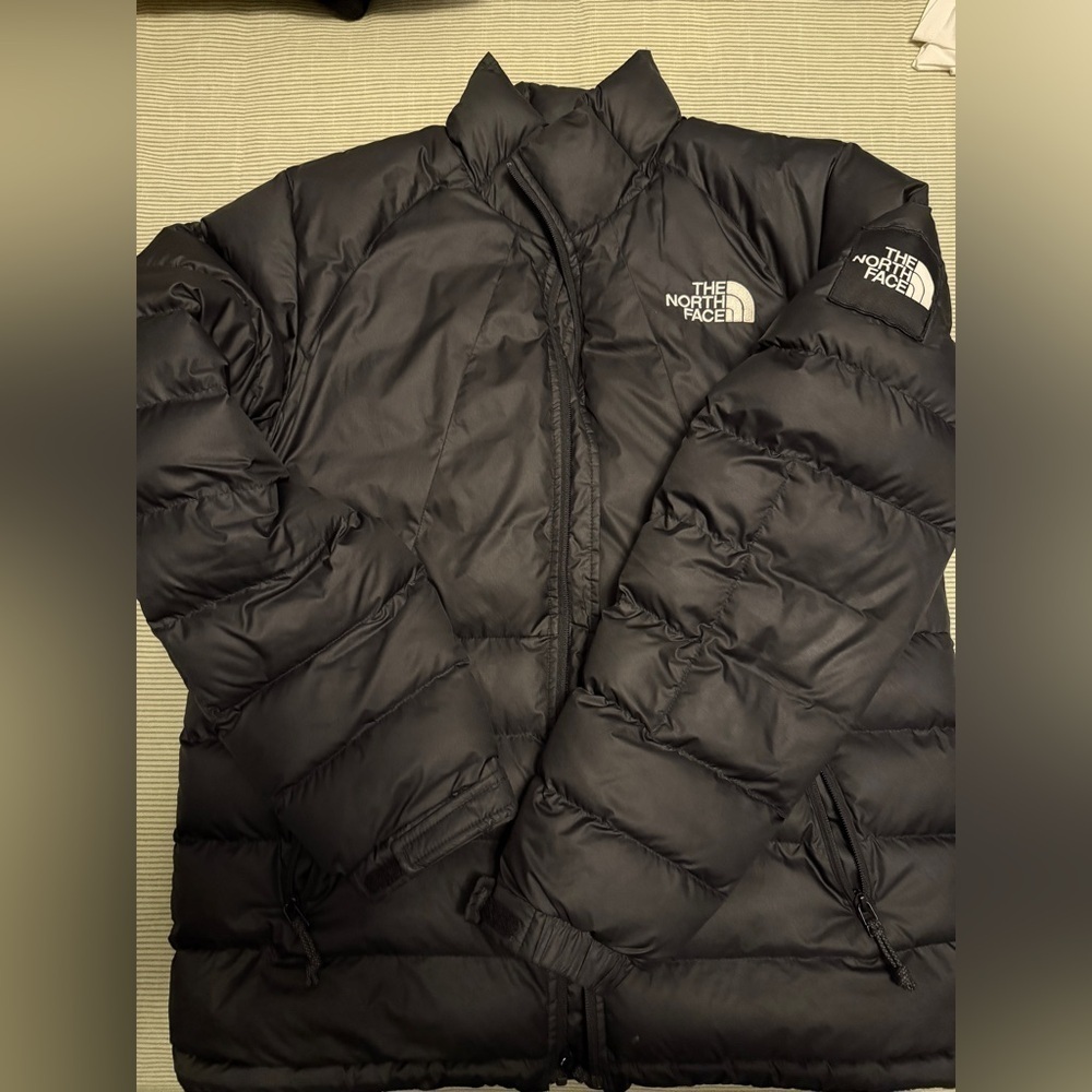 The north face Phlego synthetic insulated jacket in size medium